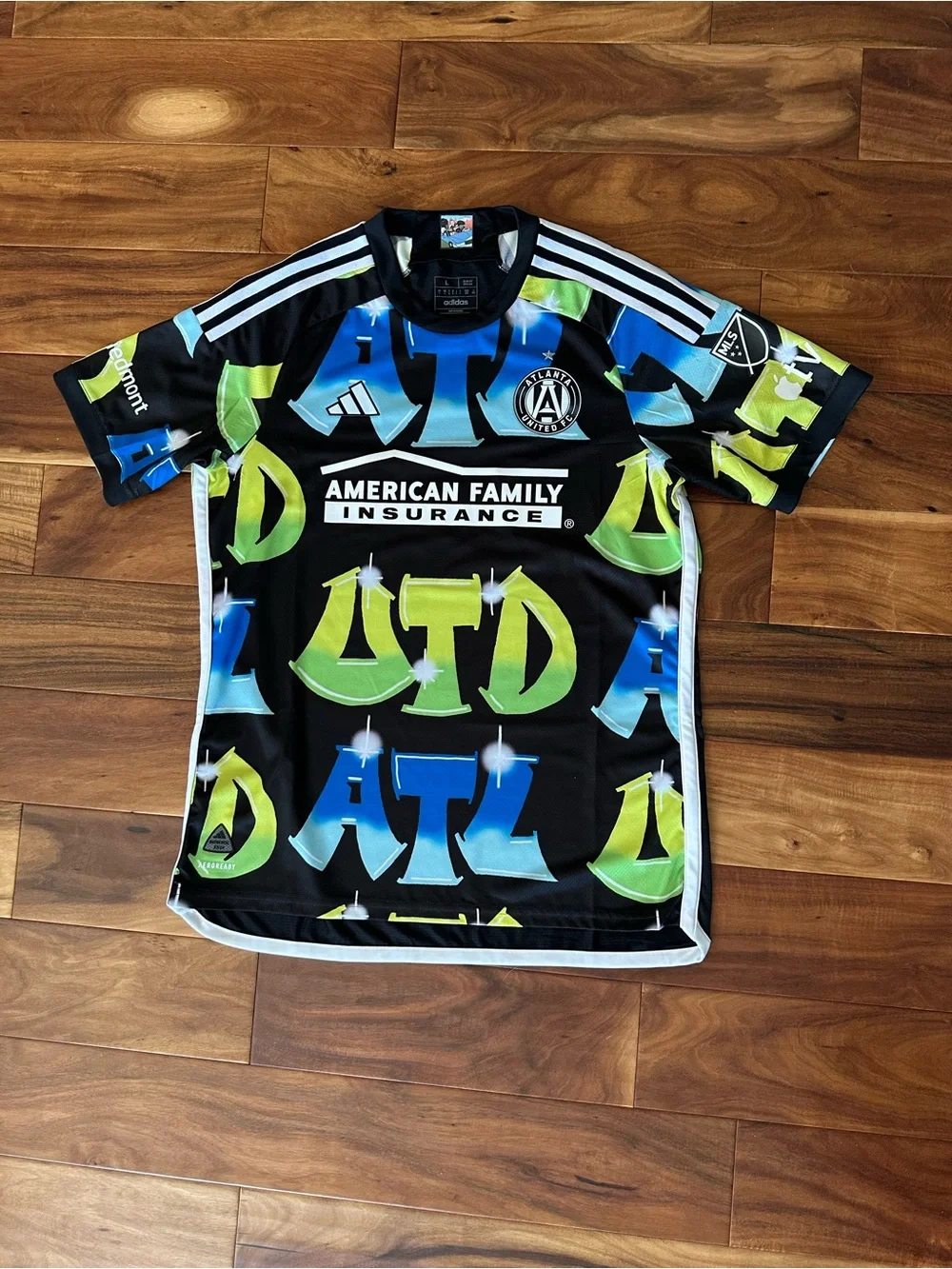 adidas bold atl